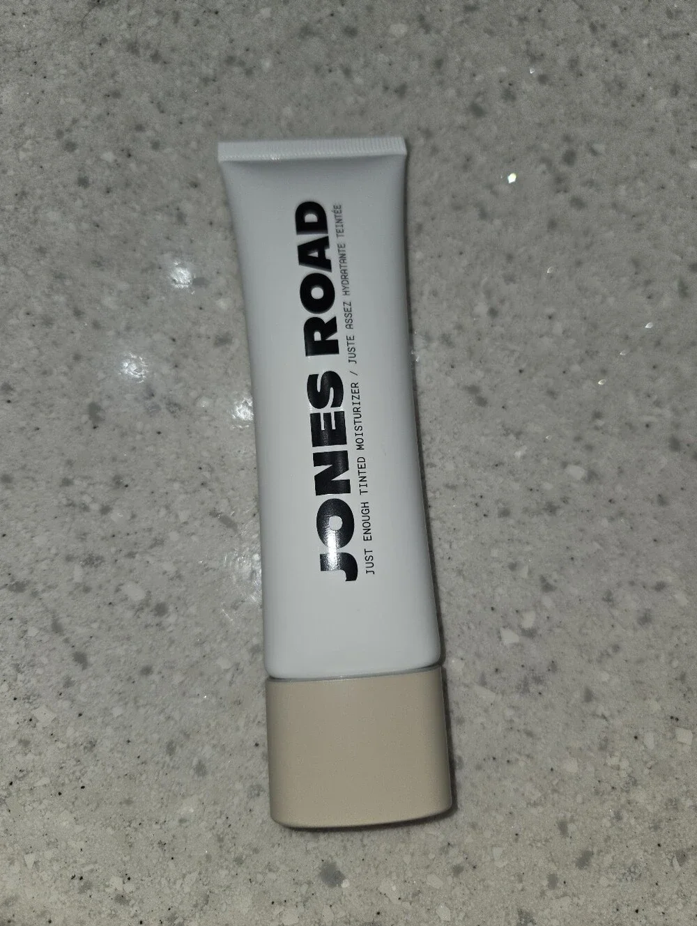 Jones Road Just Enough Tinted Moisturizer in Ivory